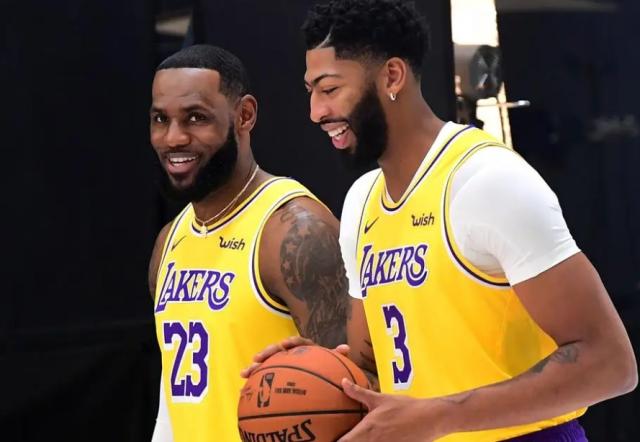 pg电子玩法-湖人新赛季注定失败 三年前的疑难杂症至今未解