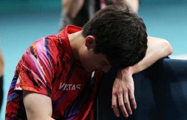 【日媒速递】张本距胜利仅一步 是否该试着接受他人